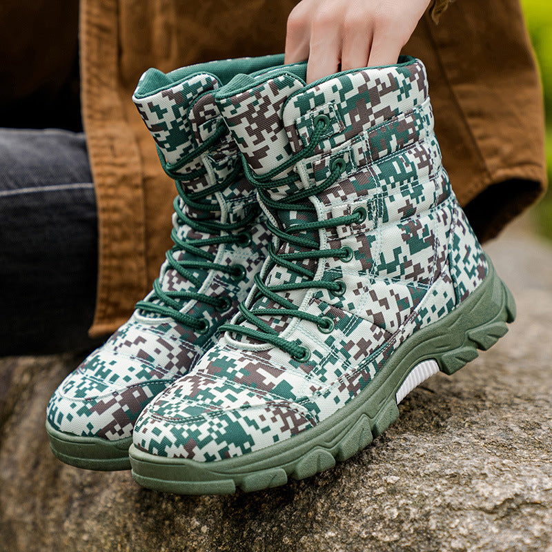 Fleece-Lined Camouflage Hiking Boots With Thick Soles