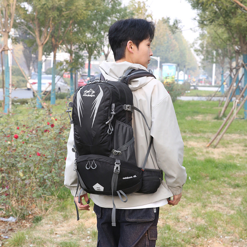 Outdoor Multi-functional Hiking Backpack Men And Women